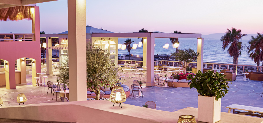 07-lux-me-olympia-oasis-trattoria-popolaire-italian-cusine
